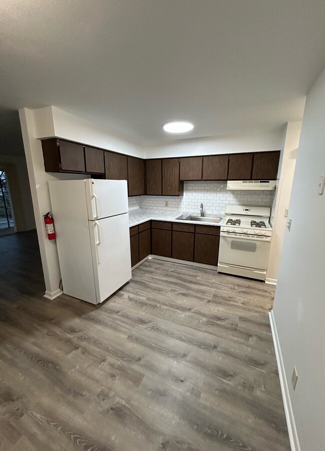 Photo - 1002 Main St Unit 1
