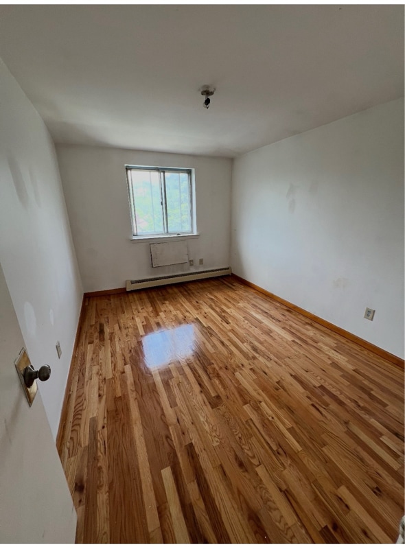 Photo - 85-28 66th Ave