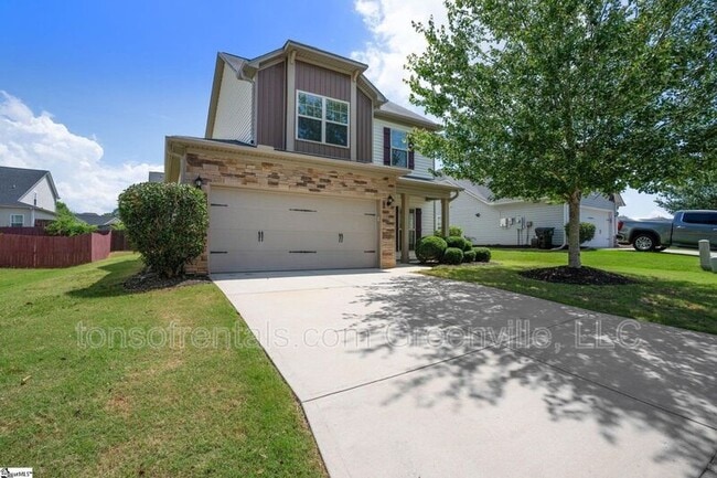 Photo - 313 Rivers Edge Cir House