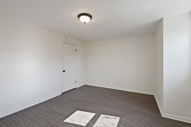 Photo - Bright 5 Bedroom, 1.5 Bath Home in Harrisburg, Pa!