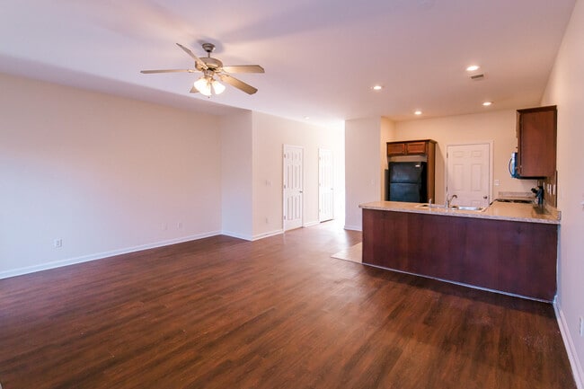 Photo - 3851 Dylan Pl