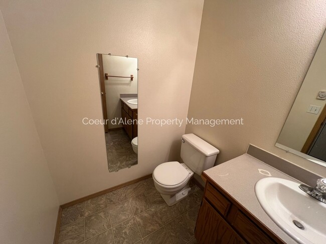 Photo - 1908 E 1st Ave Unidad A