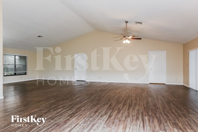 3999 NW 73rd Way