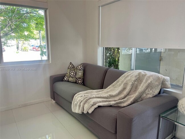 Photo - 801 15th St Unit 101