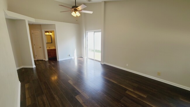 Photo - 2342 Benay Rd