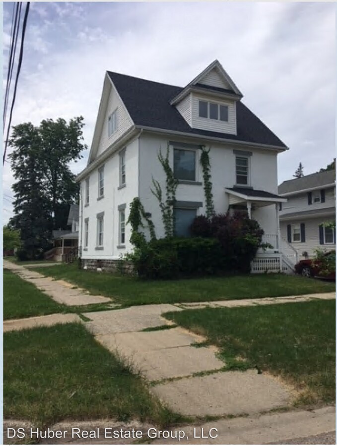 501 N Walnut St Apartment For In Lansing Mi Com 501 N Walnut St Apartment For In