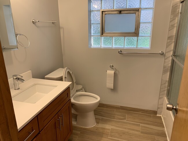 Photo - 4221 S Mozart St Unidad G