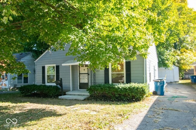 Photo - 4923 Carvel Ave