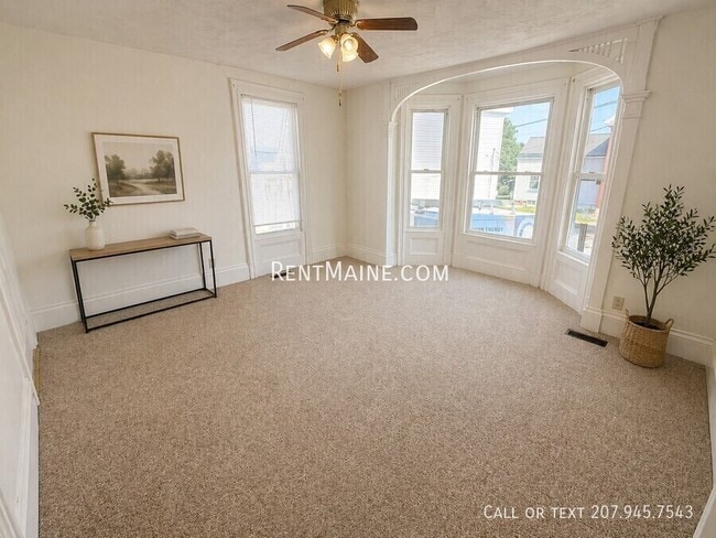 Photo - 329 Union St Unit 1