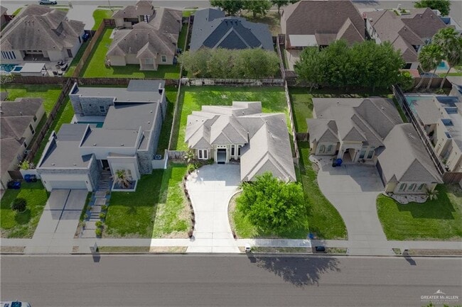 Photo - 37 N 45th St
