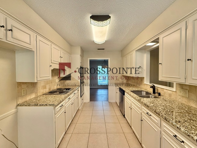 Photo - Wonderful updated home near UT Tyler, Available!