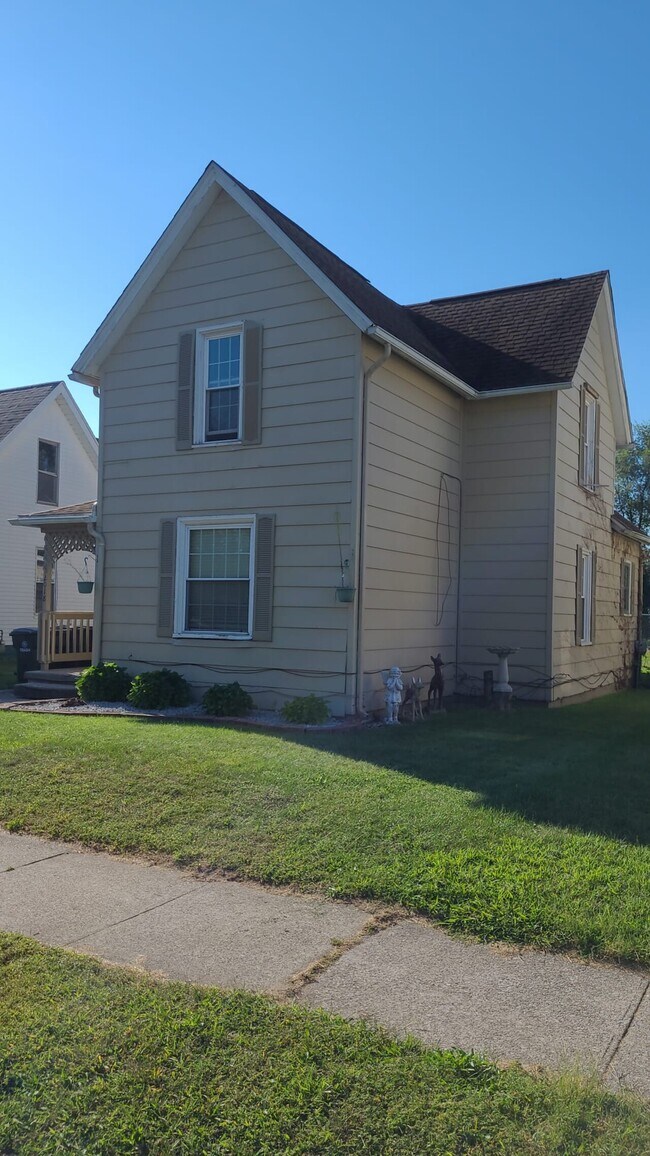 2018 Bertrand House House Rental in South Bend, IN