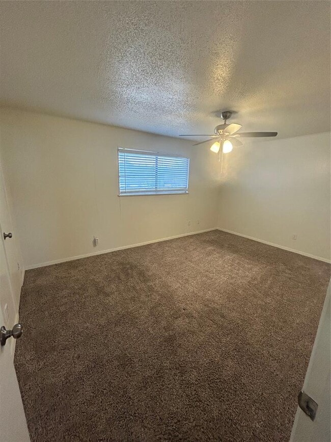 Photo - 3703 Harmon Ave Unit 207