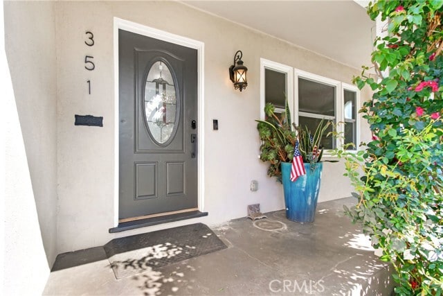 351 W Elm Ave