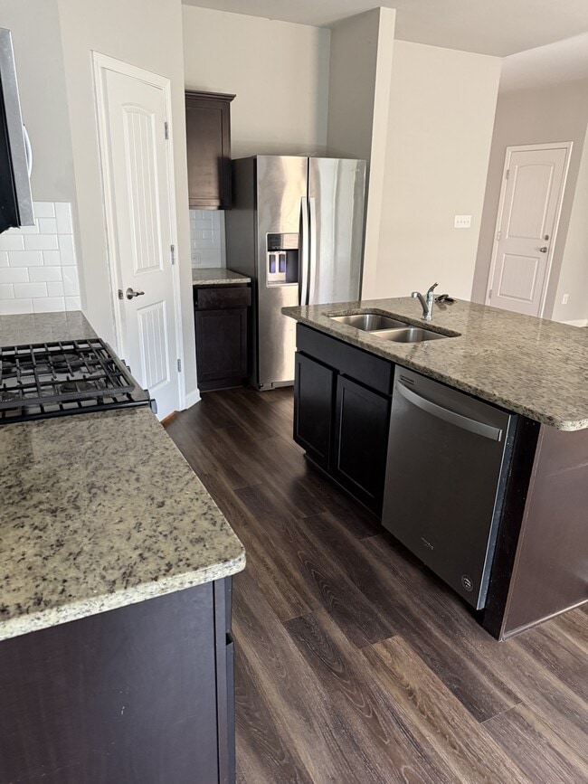 Photo - 40344 Sedgwick Ln