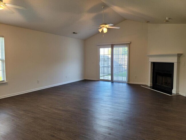 Photo - 1203 Wyngate Dr