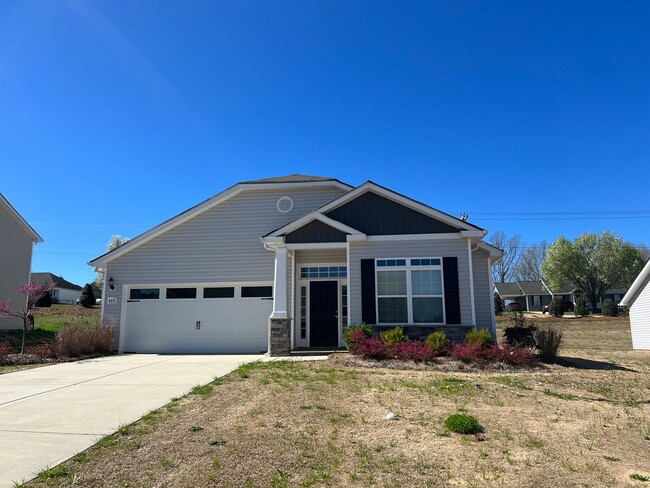 3 bedroom 2 bathroom house with office- Be... - 3 bedroom 2 bathroom house with office- Be...