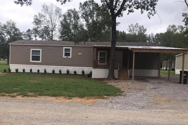 Building Photo - 11656 Hwy 28 E