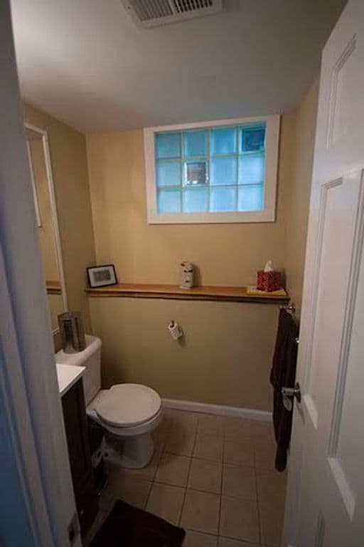 Photo - 2169 Hemlock Dr