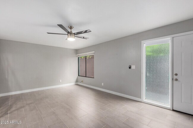 Photo - 4220 E Almeria Rd