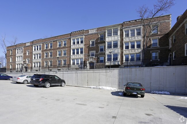 Photo - Cody Court Apartments