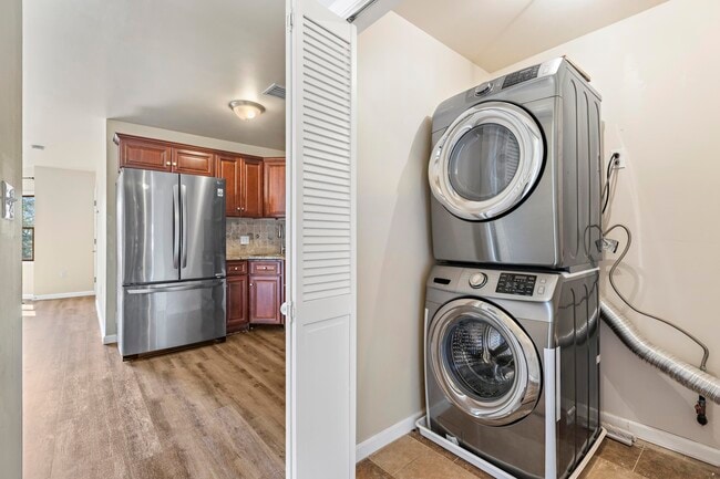 Photo - 765 Ocean Ave Unidad 1