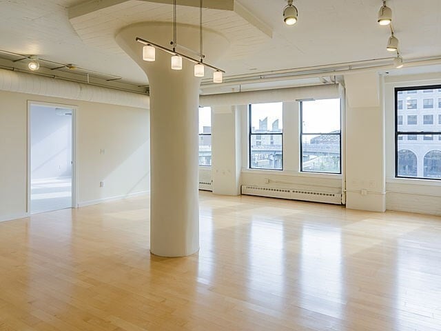 Building Photo - 210 South St Unit 4-4