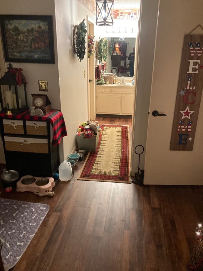 821 1/2 Red Oak Trail Unit 3