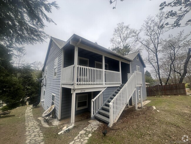Building Photo - 1927 3rd St Rental