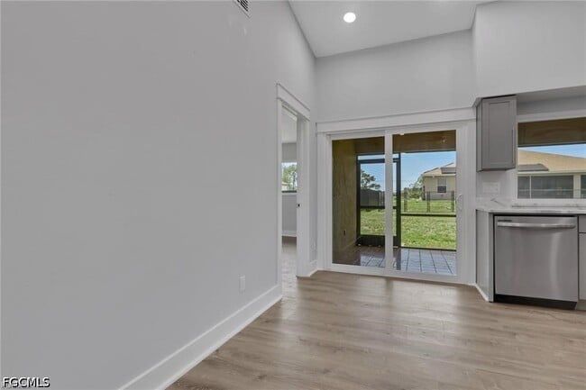 22 NW 15th Pl
