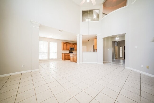 Photo - 11727 Newlands Ct