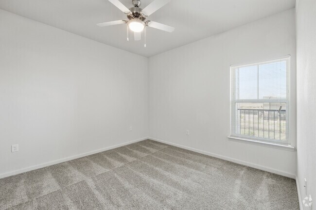 Bedroom - 1BR, 1BA - 756SF - Santiago Estates