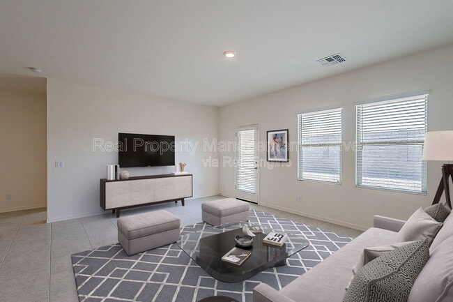 Photo - 6532 W Magdalena Ln