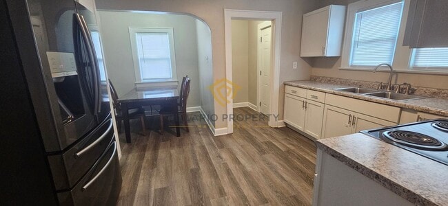 Photo - 901-903 Dequincey Unit 901-903 Dequincey