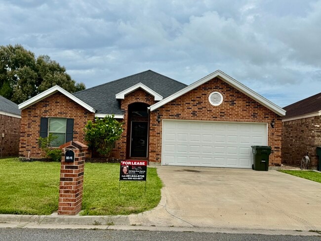 Building Photo - 3310 Legacy Ln