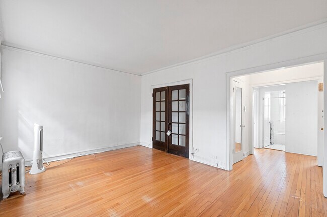 Photo - 4505 N Greenview Ave Unidad 4505B-3W