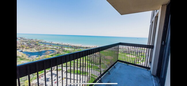 Photo - 1660 N La Salle Dr Condo Unit 2811
