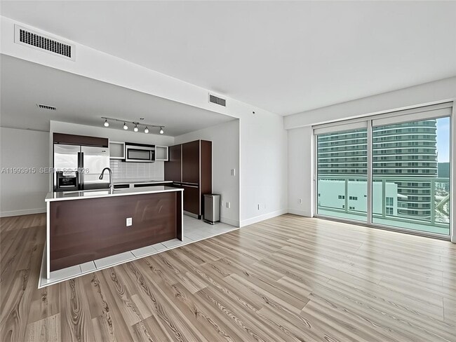 Photo - 1900 N Bayshore Dr Unit 3811