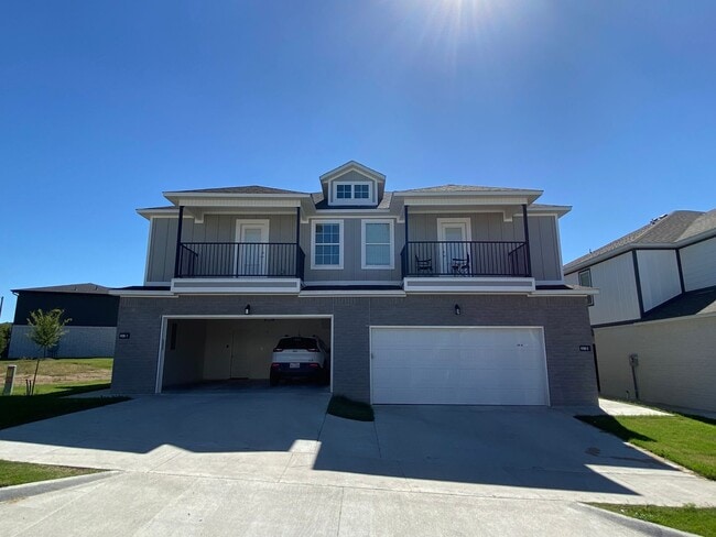 Building Photo - 4199 W Santa Fe St