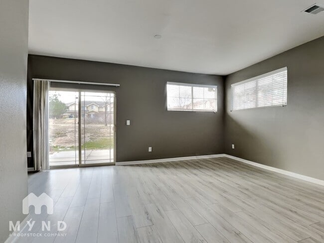 Photo - 9757 Dexter Ln