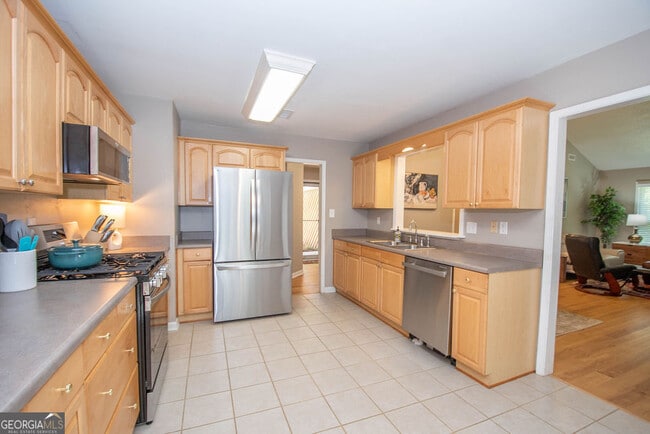 103 Burnham Rise