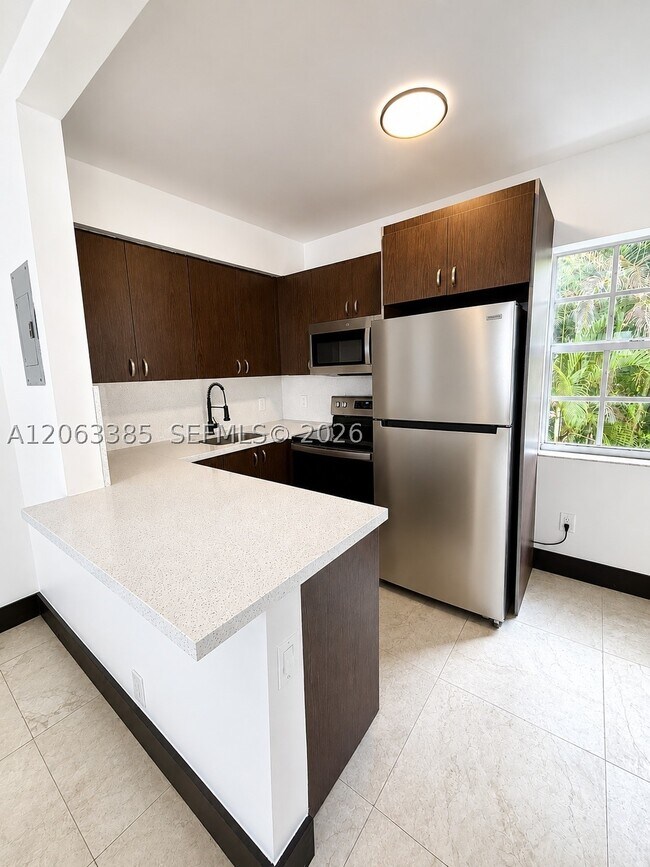 Photo - 551 NE 62nd St Unit 14