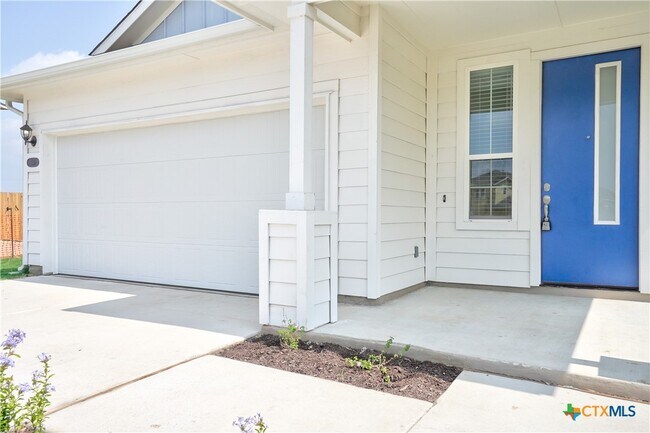 Photo - 130 Hidden Branch Cv