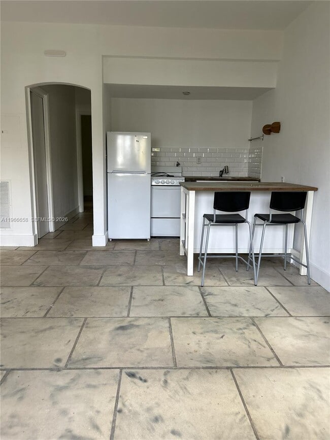 Photo - 1990 Bay Dr Unit 7