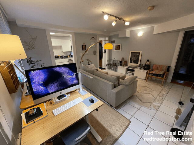 Building Photo - 429 Marlborough St Unit 1 Rental