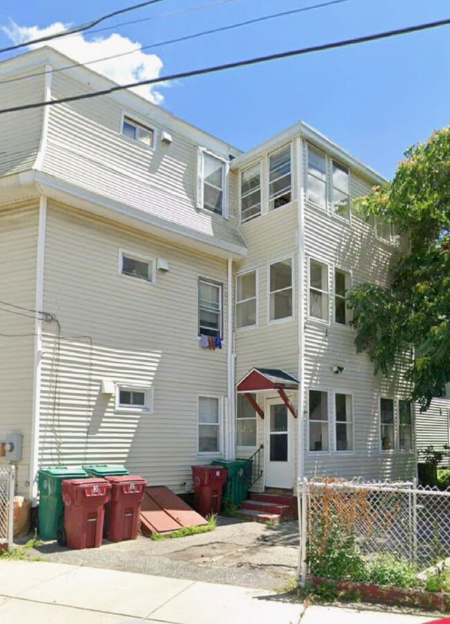 Building Photo - 93 Whipple St Unit 1 Rental