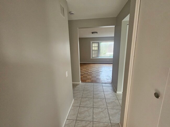 Photo - 863 N Northwest Hwy