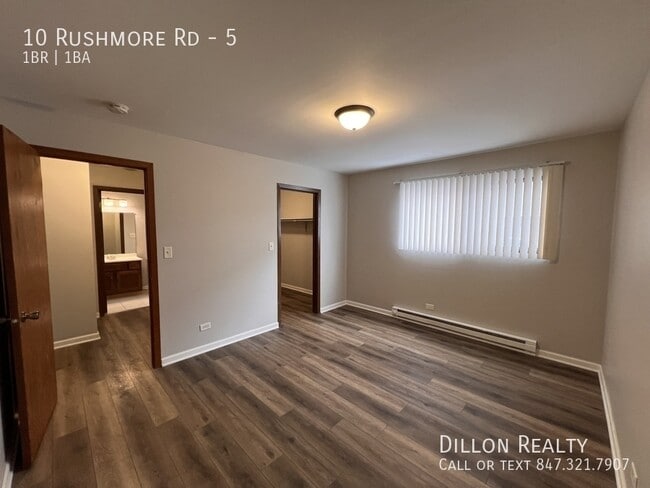 Photo - 10 Rushmore Rd Unidad 5