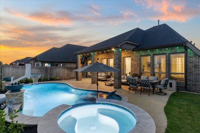 Building Photo - 28703 Bella Leigh Ct