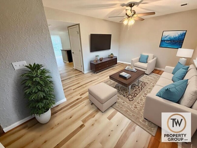 Photo - 204 W Wesley Dr Unidad 204